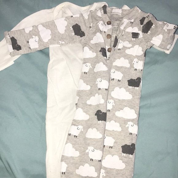 carters newborn nightgowns